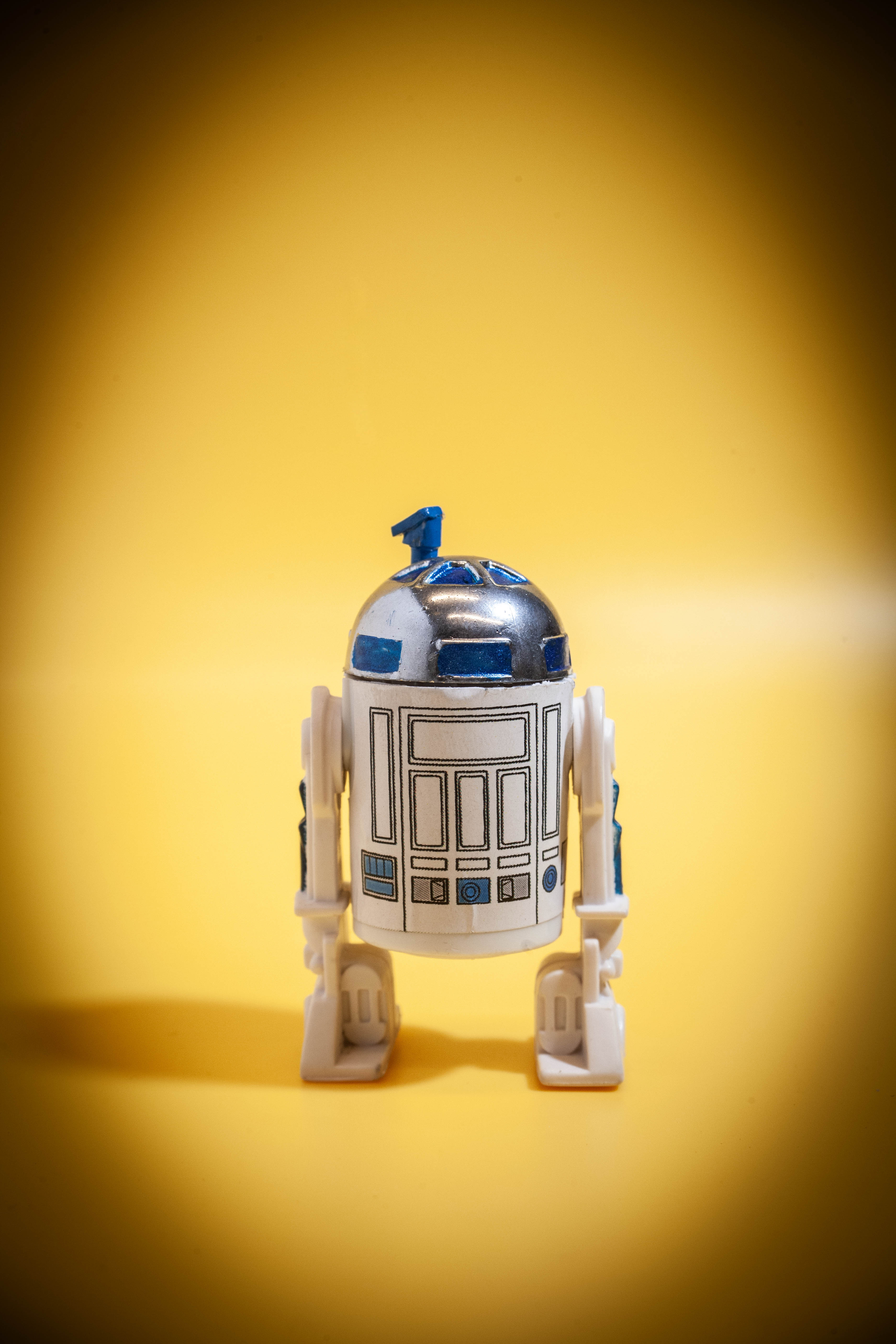 R2-D2 Bespin image 3